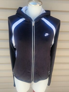 Nike DRI- FIT Black and White Full-Zip Hooded Jacket Size MEDIUM